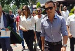 Ünlü sanatçı Sandal'ın 10 yıllık evliliği 15 dakikada bitti