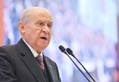Bahçeli: Apoletlerini sökecek müptezel anasından doğmadı