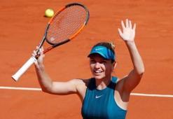 Simona Halep, finale yükseldi
