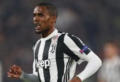 Juventus, Douglas Costa'yı açıkladı