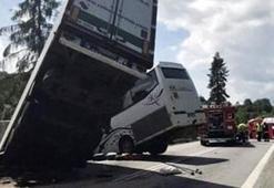 Polonya'da inanılmaz kaza! Havada kaldı