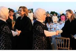 Emine Erdoğan'dan kadınlar onuruna iftar