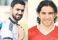 Sohbetlere katılan futbolcuları saydılar