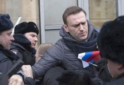 Rus muhaliflerden Navalnıy hapisten çıktı