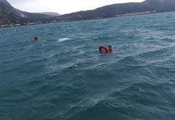 Deniz bisikleti alabora oldu, 4 İranlı son anda kurtuldu