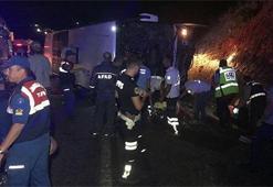 Karaman'da yolcu otobüsü devrildi! Ölü ve yaralılar var