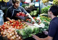 Maaşları 1,85 dolar oldu!