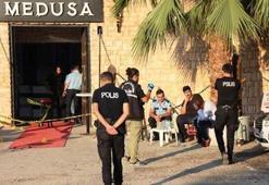Barda silahlı saldırı: Ölenler arasında ünlü şarkıcı da var