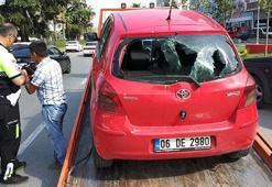 Samsun'da otomobil yayalara çarptı!