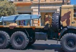 Milli füze SOM-B1 Azerbaycan Ordusu’nun geçit töreninde