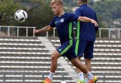 Max Meyer ve Hasan Ali antrenmanda!