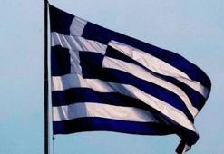 Makedonya anlaşması Yunan siyasetini karıştırdı!