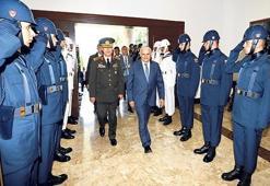 Son başbakanın veda turu