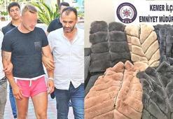 Temmuz sıcağında kürk çalan Rus turist yakalandı