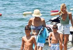 Bikiniden sıkıldı