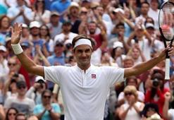 Federer ve Williams dördüncü tura yükseldi