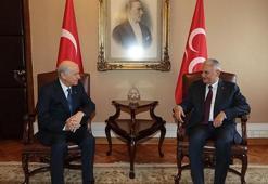 Başbakan Yıldırım, Bahçeli ile bir araya geldi