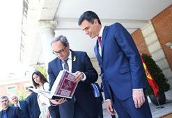 Katalonya liderinden "kendi geleceğine karar verme hakkı" talebi
