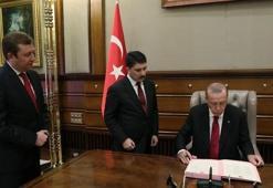 Ekonomide yeni dönem başladı! Dümene Albayrak geçti