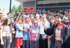 Bir kez daha yıkıldılar