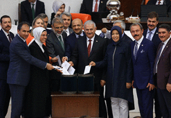 Binali Yıldırım kimdir?