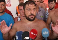 Olaylı güreşin ardından Recep Kara, Kırkpınar'ı bıraktığını açıkladı