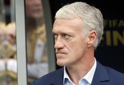 Şampiyon Fransa'da Teknik Direktör Deschamps tarihe geçti