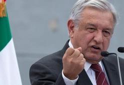 Meksika Devlet Başkanı kendi maaşını düşürüyor