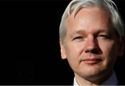 "Assange İngiliz makamlarına her an teslim edilebilir"