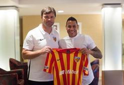 Tjaronn Chery imzayı attı