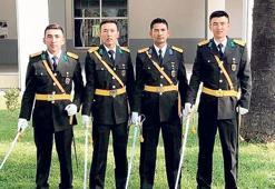 Ulupamir’in ilk subayları!
