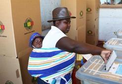 Zimbabve'de 38 yıl sonra Mugabe'siz ilk başkanlık seçimi