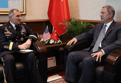 Bakan Akar  Orgeneral Scaparrotti'yi kabul etti