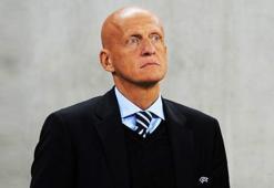 Collina, UEFA'daki görevini bıraktı