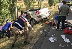 Trafik kazası sonrası can pazarı: 2 ölü, 3 yaralı