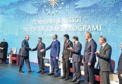 Cumhurbaşkanı Erdoğan: Ekonomik bir savaş var yastık altındakileri çıkarın