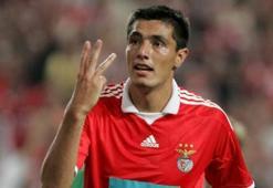 Cardozo'dan Fenerbahçelileri kızdıracak açıklama!