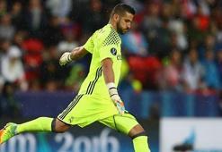 Beşiktaş'a İspanyol kaleci