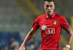 Emre Güral indirime gitmiyor!