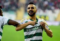 Galatasaray Aziz Behich'i gözüne kestirdi