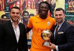 TPFD'den Gomis'e "Altın Top" ödülü