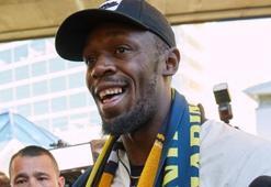 Usain Bolt futbolculuk kariyeri için Avustralya'da