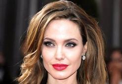 Angelina Jolie'den Kofi Annan mesajı: Beni derinden üzdü