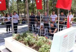 Şehit Halisdemir'in kabrine ziyaretçi akını