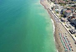 Akçakoca’da 3 kişi son anda boğulmaktan kurtarıldı