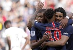 PSG, yıldızlarıyla kazandı