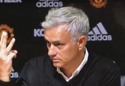 Mourinho çıldırdı: "Bana saygı gösterin"