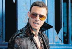 Kerem Bursin'i hiç böyle görmediniz