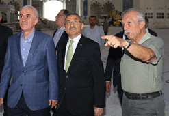 Oktay, Çamlıca Camisi'nde incelemelerde bulundu