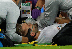 Luke Shaw milli maçta bilincini kaybetti!